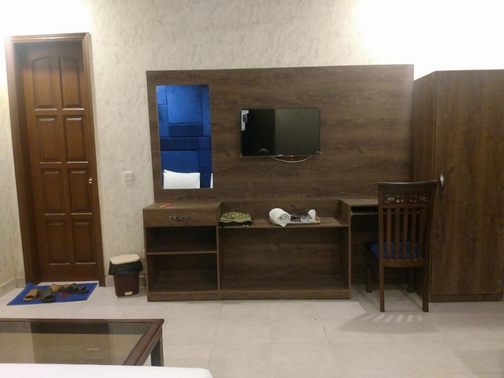 Hotel Comfort INN (R) Main image